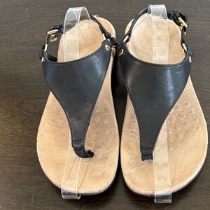 Vionic Kirra Women's Black Leather Backstrap Sandals Size 8.5